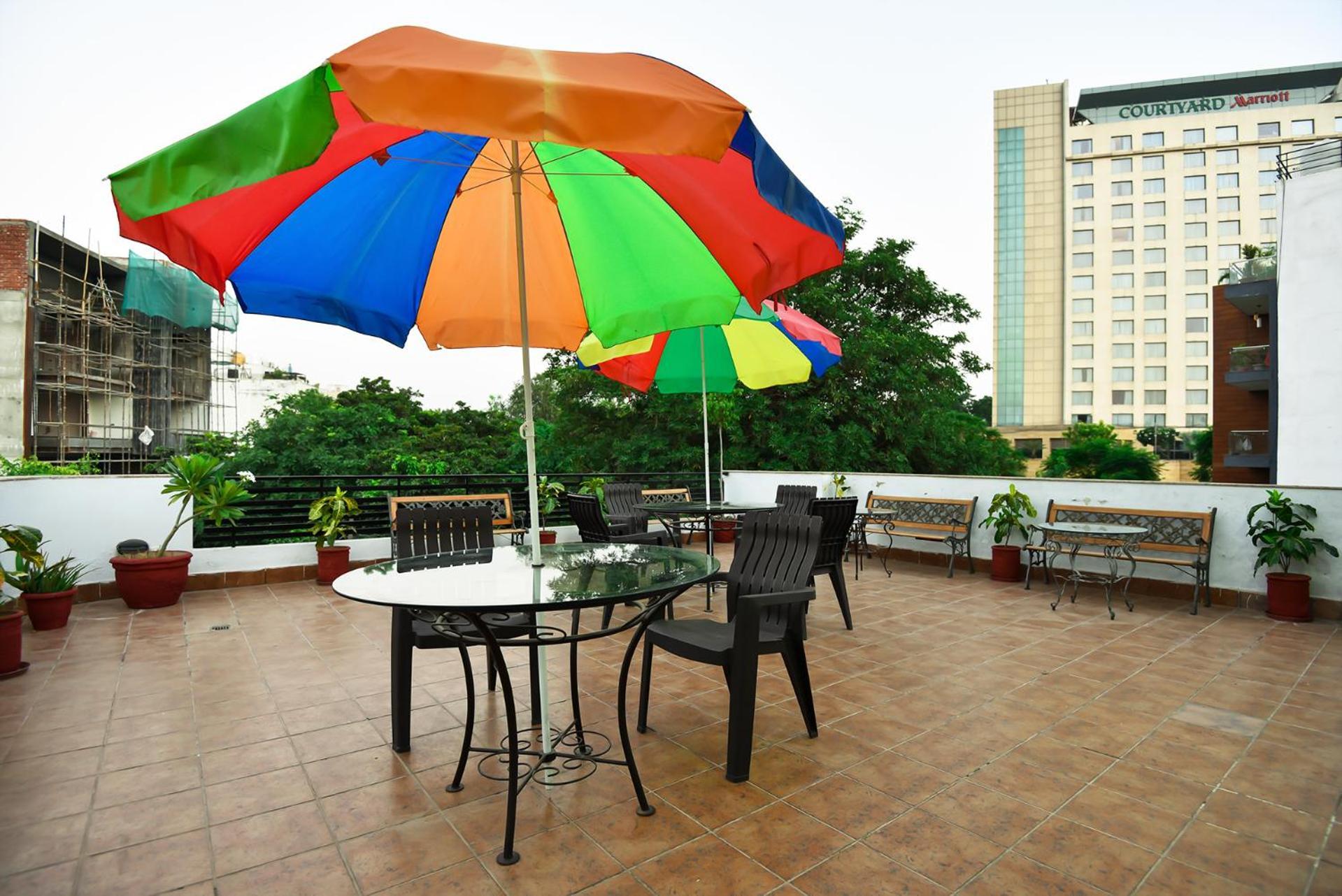 Bedchambers Serviced Apartments, Sushant Lok Gurgaon Eksteriør bilde
